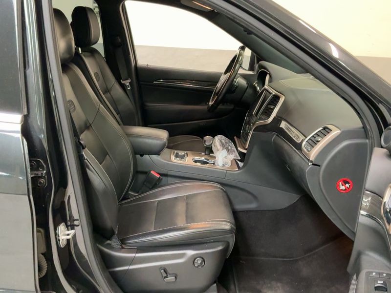 Jeep Grand Cherokee 3.0 CRD Overland 2015 – снимка 16