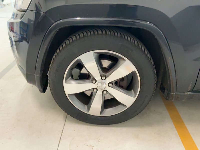 Jeep Grand Cherokee 3.0 CRD Overland 2015 – снимка 3