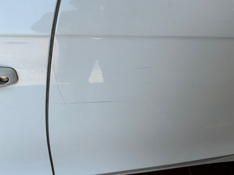 Audi A4 2.0 TDI quattro Attraction 2011 – снимка 38