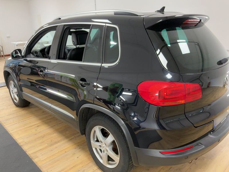 Volkswagen Tiguan 2.0 TDI Sport & Style BlueMotion Tech 2012 – снимка 6