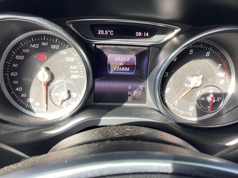 Mercedes-Benz CLA-Klasse CLA 180 AMG Line 2018 – снимка 18