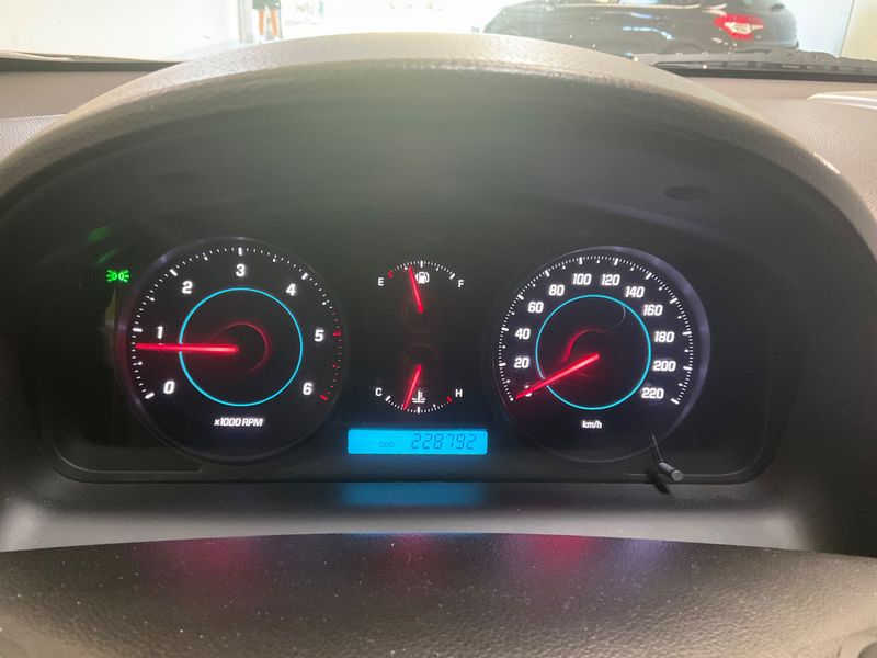 Chevrolet Captiva 2.2 Diesel D LTZ 4WD 2011 – снимка 4