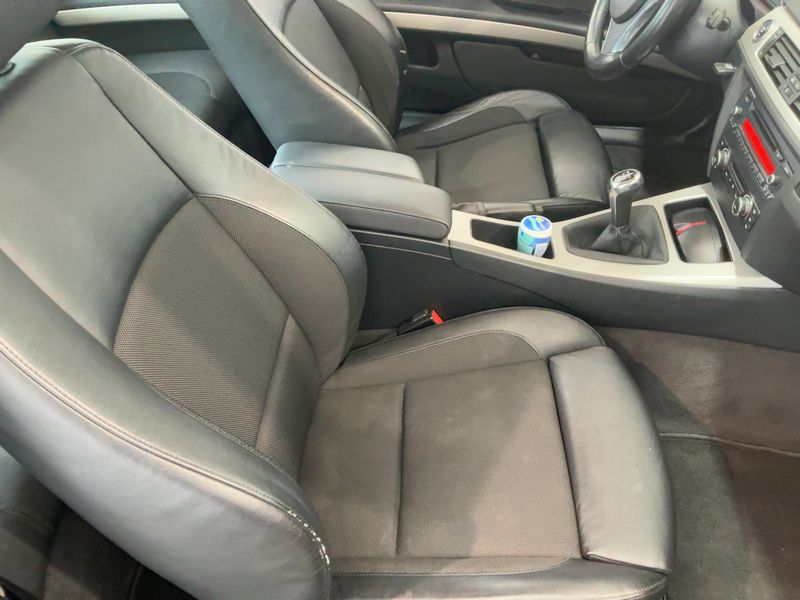 BMW 3er 330d 2010 – снимка 11