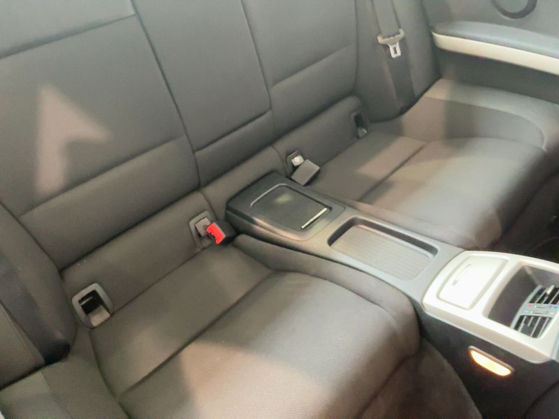 BMW 3er 330d 2010 – снимка 14