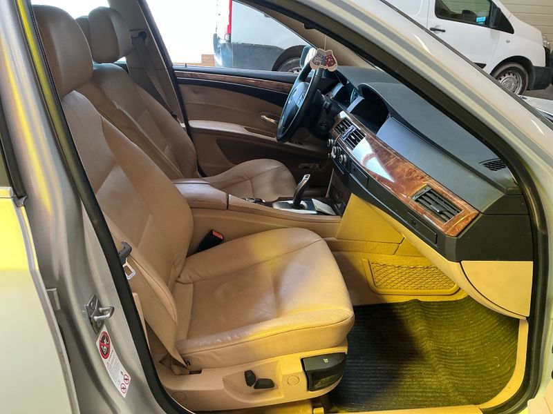 BMW 5er 520d 2010 – снимка 3