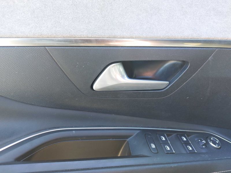 Peugeot 3008 1.6 PureTech GT Pack 2021 – снимка 51