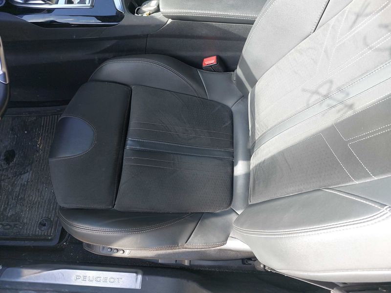 Peugeot 3008 1.6 PureTech GT Pack 2021 – снимка 47