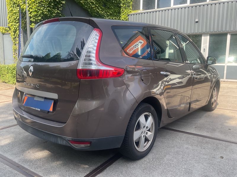 Renault Grand Scenic 1.4 TCe Dynamique 2009 – снимка 2