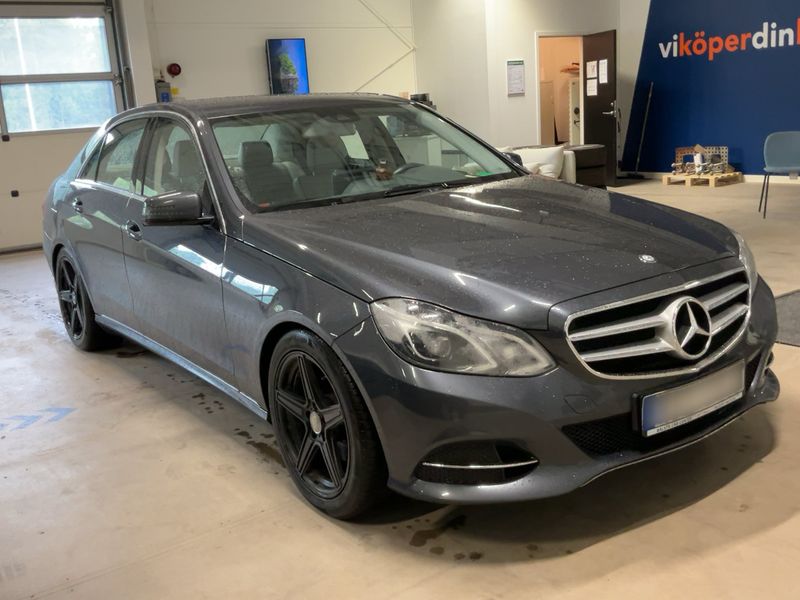 Mercedes-Benz E-Klasse E 300 Hybrid BlueTEC Avantgarde 2013 – снимка 12