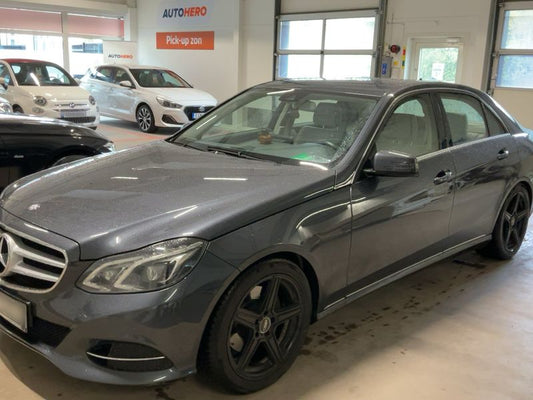 Mercedes-Benz E-Klasse E 300 Hybrid BlueTEC Avantgarde 2013 – снимка 1