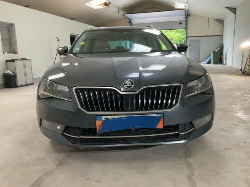 Skoda Superb 2.0 TDI Style 2016 – снимка 14
