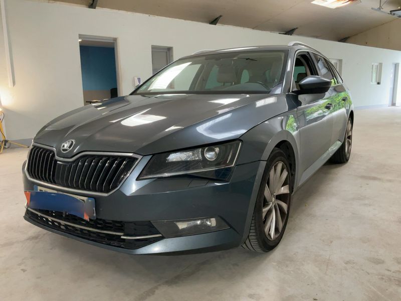 Skoda Superb 2.0 TDI Style 2016 – снимка 1