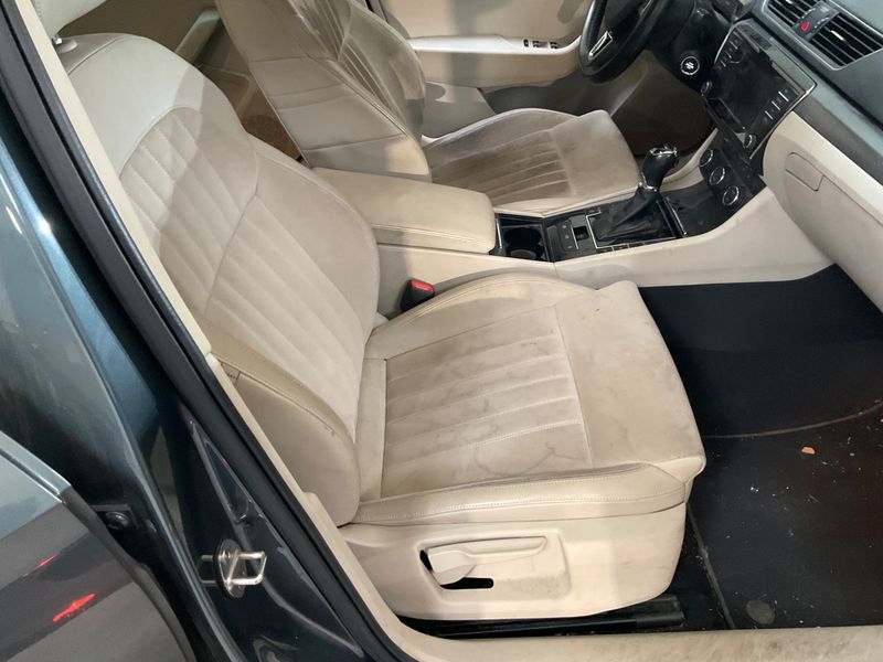 Skoda Superb 2.0 TDI Style 2016 – снимка 29