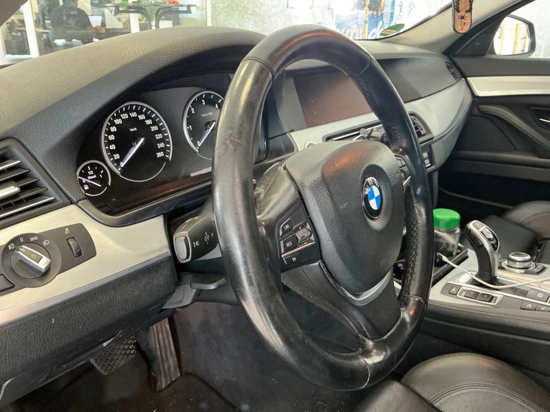 BMW 5er 525d xDrive 2013 – снимка 33