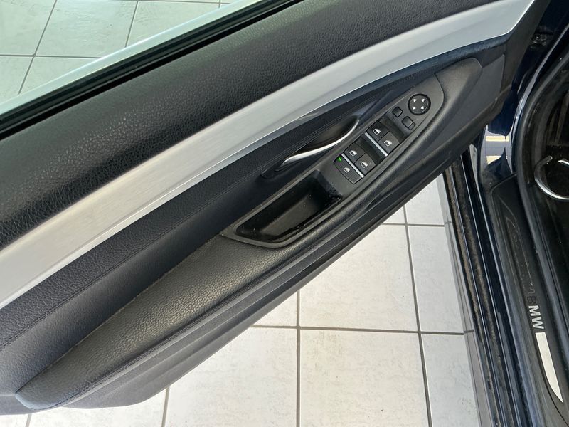 BMW 5er 525d xDrive 2013 – снимка 32
