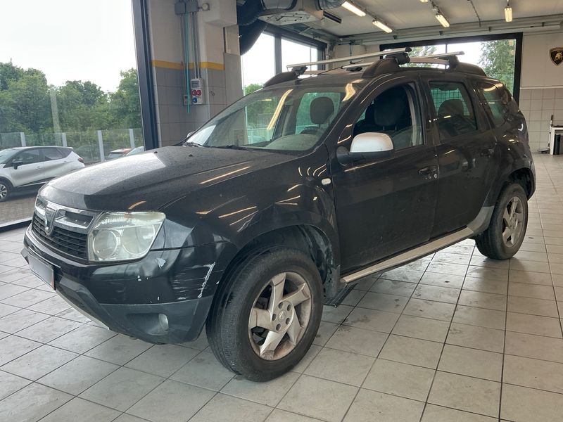 Dacia Duster 1.6 Basis 4x2 2011 – снимка 1