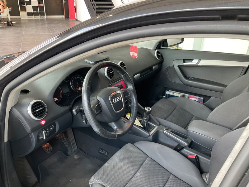Audi A3 Sportback 1.6 TDI Ambition 2010 – снимка на щета