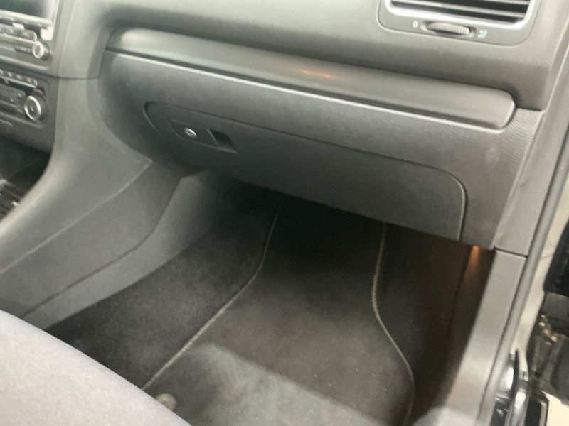 Volkswagen Golf VI 1.2 TSI Style 2011 – снимка 25