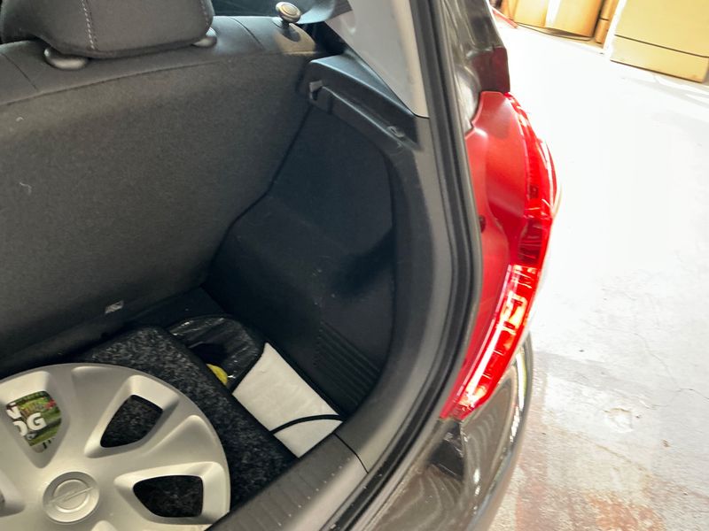 Opel Karl 1.0 Edition 2015 – снимка 26