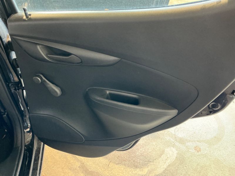 Opel Karl 1.0 Edition 2015 – снимка 30