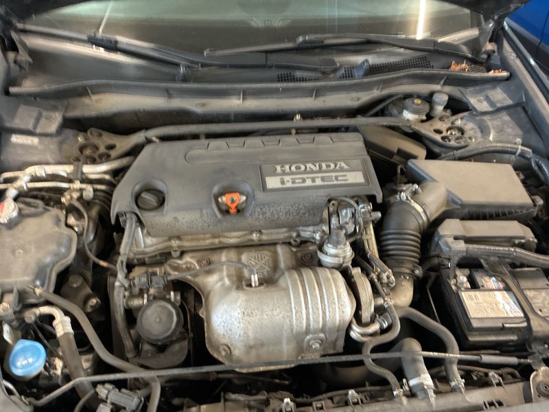 Honda Accord 2.2 DTEC Comfort 2014 – снимка 8