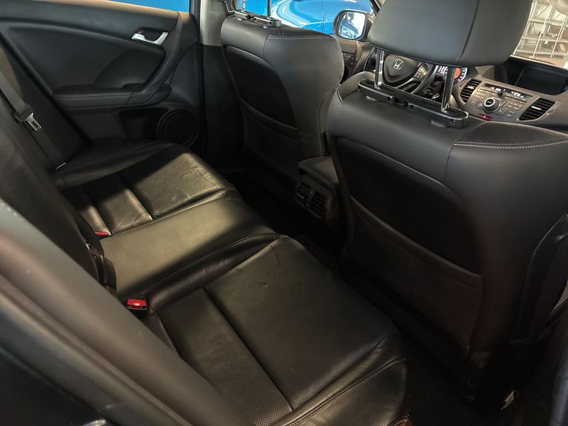 Honda Accord 2.2 DTEC Comfort 2014 – снимка 13