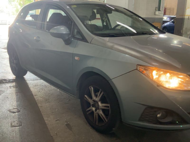 Seat Ibiza 1.6 TDI Stylance / Style 2009 – снимка 12