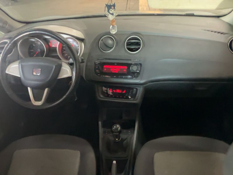 Seat Ibiza 1.6 TDI Stylance / Style 2009 – снимка 17