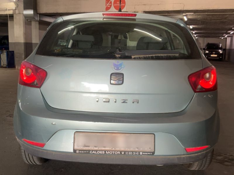 Seat Ibiza 1.6 TDI Stylance / Style 2009 – снимка 7