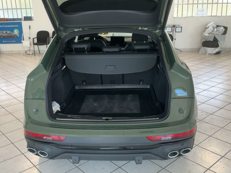 Audi SQ5 Sportback 3.0 TDI Mild-Hybrid quattro 2022 – снимка 15
