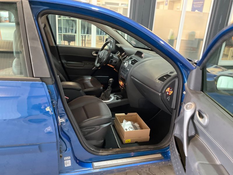 Renault Megane 2.0 Authentique Exception 2008 – снимка 3