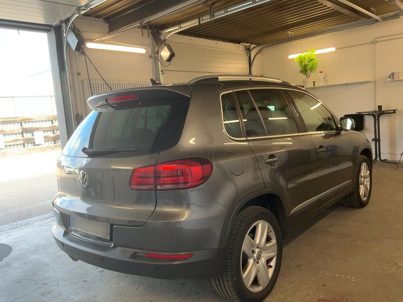 Volkswagen Tiguan 2.0 TDI Track & Style 4Motion BlueMotion Tech 2015 – снимка 8