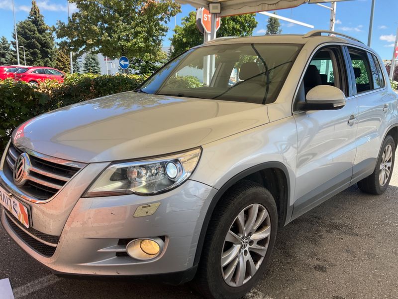Volkswagen Tiguan 2.0 TDI Sport 2008 – снимка 1