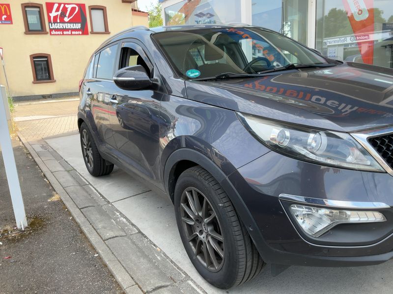 Kia Sportage 2.0 CRDi FIFA World Cup Edition 4WD 2015 – снимка 12