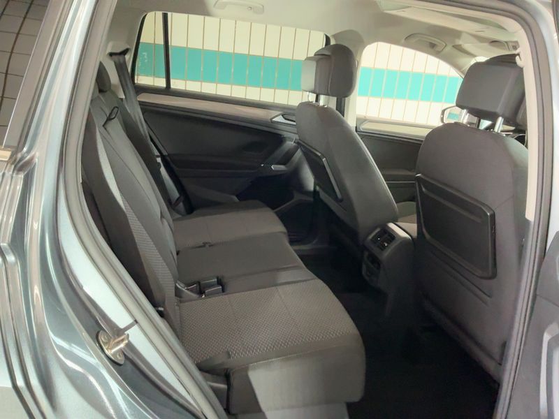 Volkswagen Tiguan Allspace 2.0 TDI Comfortline 4Motion 2019 – снимка 20
