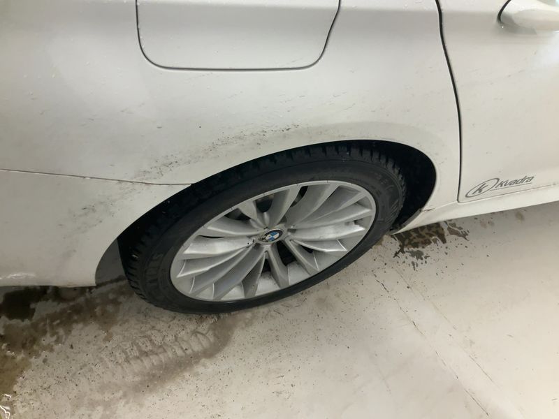 BMW 5er 530e xDrive M Sport 2022 – снимка 9