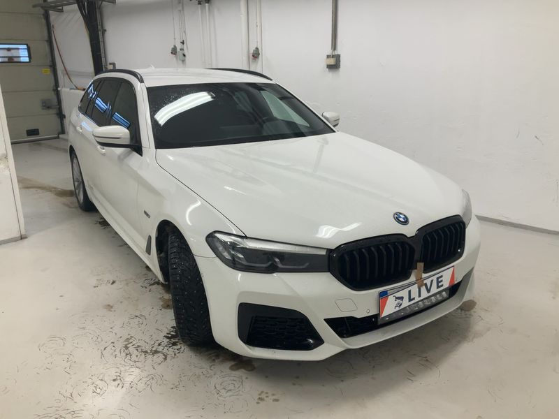 BMW 5er 530e xDrive M Sport 2022 – снимка 12