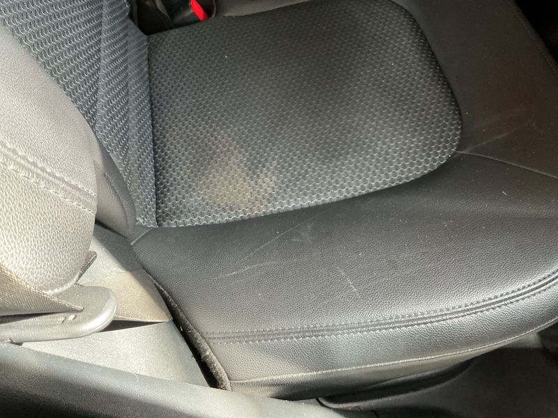 Hyundai ix35 1.7 CRDi Life 2WD 2011 – снимка 30