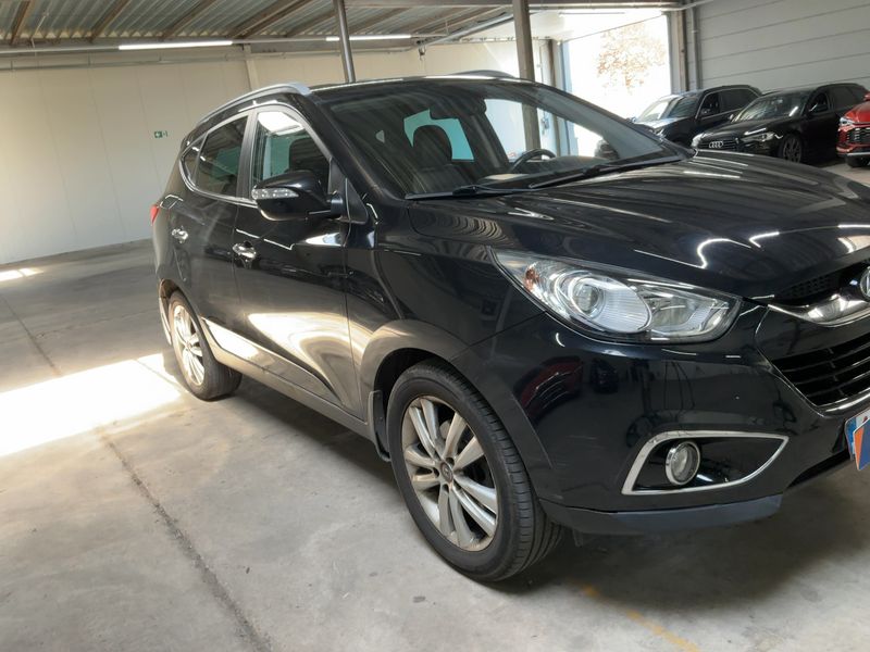 Hyundai ix35 1.7 CRDi Life 2WD 2011 – снимка 12