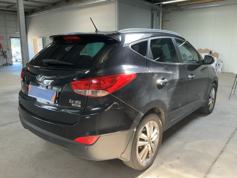 Hyundai ix35 1.7 CRDi Life 2WD 2011 – снимка 8