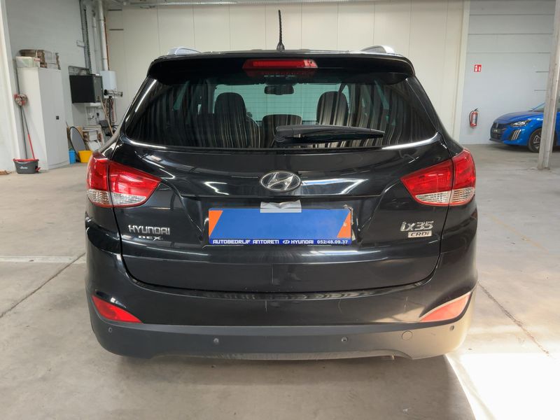 Hyundai ix35 1.7 CRDi Life 2WD 2011 – снимка 7
