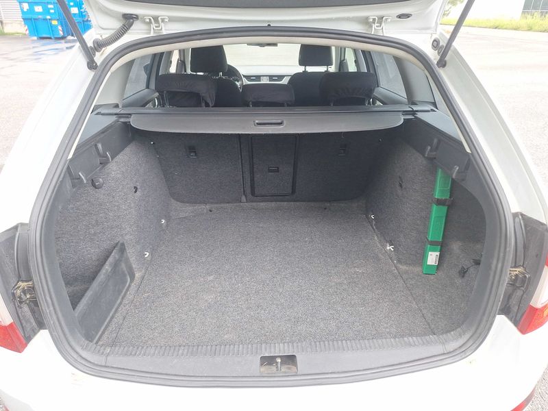 Skoda Octavia 1.6 TDI Business Plus 2014 – снимка 9