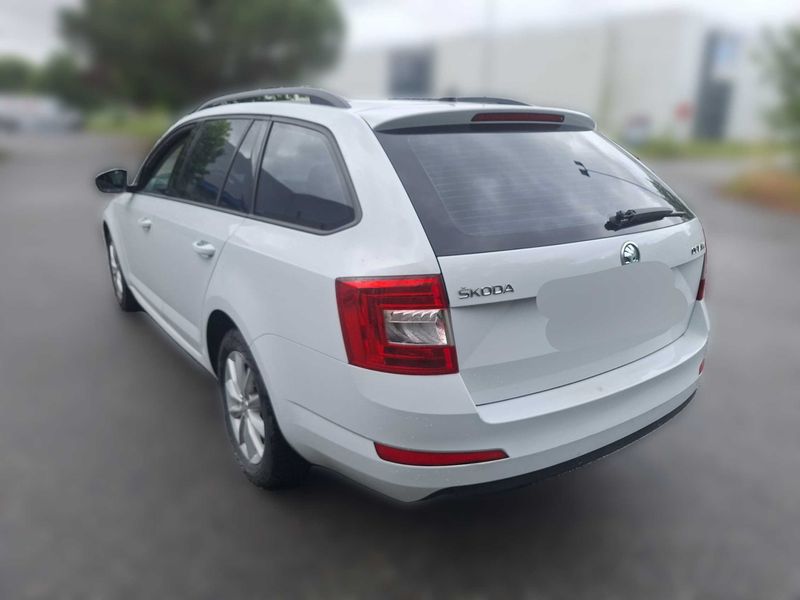 Skoda Octavia 1.6 TDI Business Plus 2014 – снимка 3