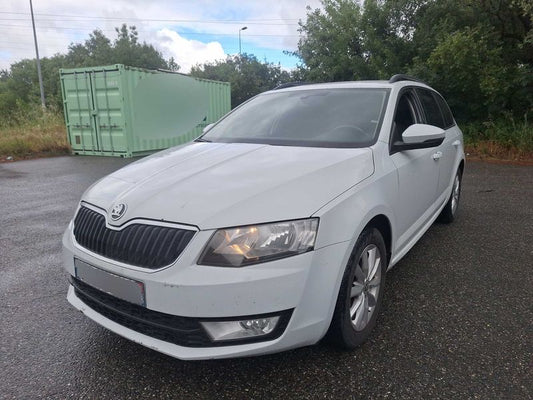Skoda Octavia 1.6 TDI Business Plus 2014 – снимка 1