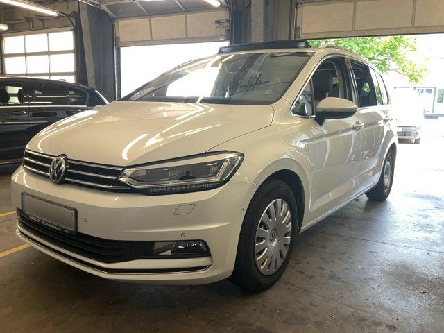 Volkswagen Touran 2.0 TDI Highline BlueMotion Tech 2016 – снимка 1