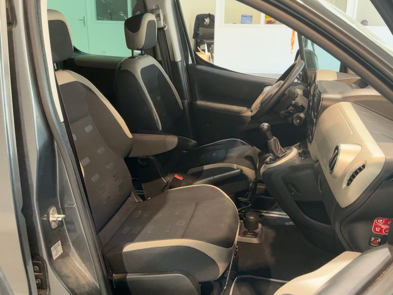 Citroen Berlingo 1.6 HDi XTR Plus 2014 – снимка 16