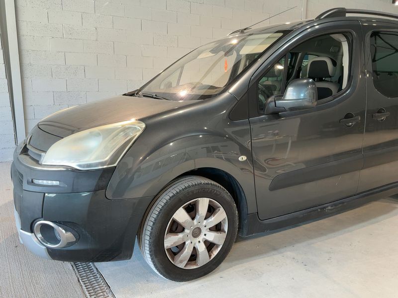 Citroen Berlingo 1.6 HDi XTR Plus 2014 – снимка 2
