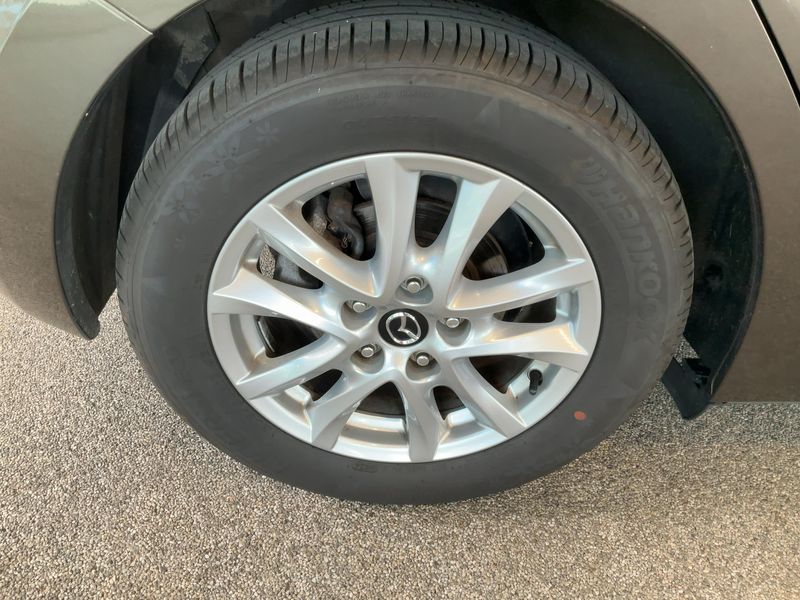 Mazda 3 2.0 Center-Line 2015 – снимка 9