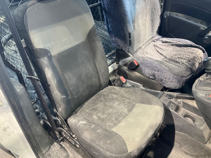 Renault Kangoo 1.5 BLUE dCi Rapid Extra 2021 – снимка 27