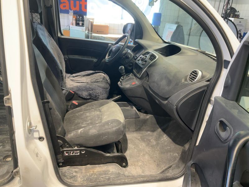 Renault Kangoo 1.5 BLUE dCi Rapid Extra 2021 – снимка 16